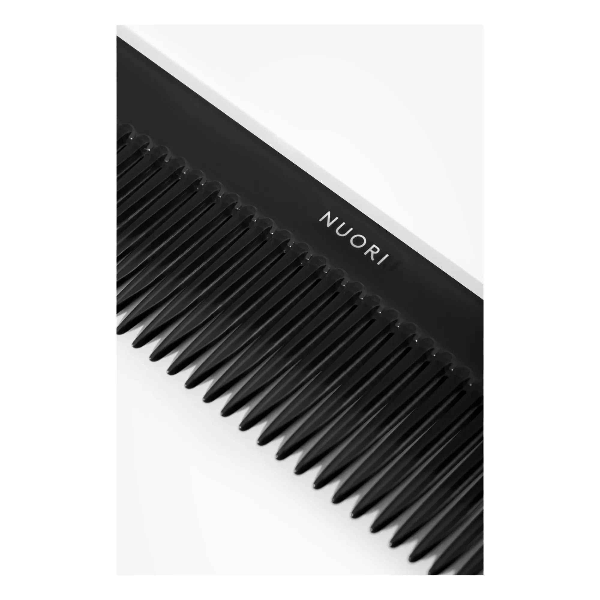 Nuori - Peine para Cabello Fino | Negro