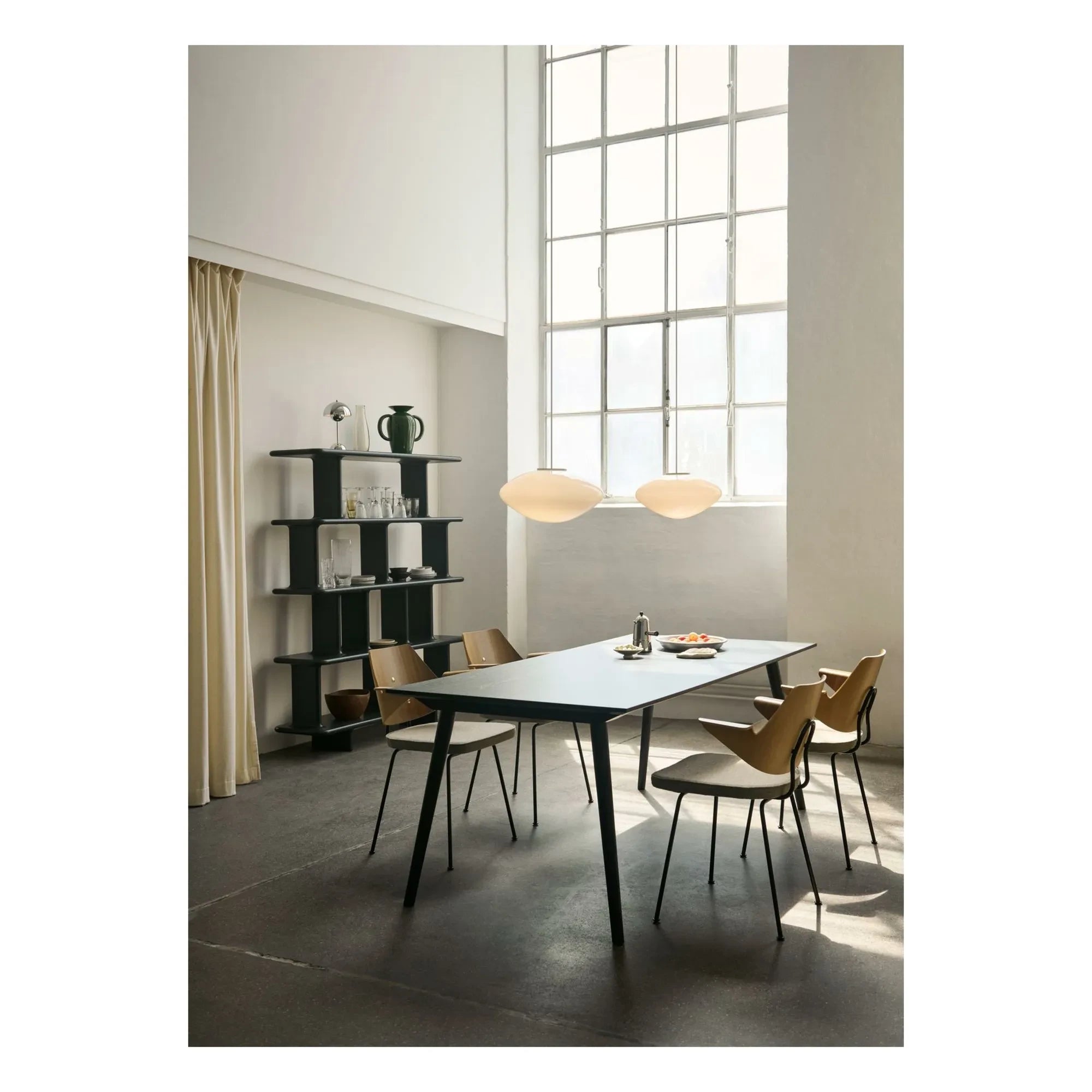 & Tradition - Library Archivo JH45, Jaime Hayon | Negro