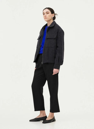 Noyoco - Chaqueta de lana reciclada con patrón de espiga Kinsale | Azul marino