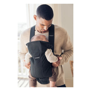 BabyBjörn - Mochila Portabebés Mini Malla | Negro