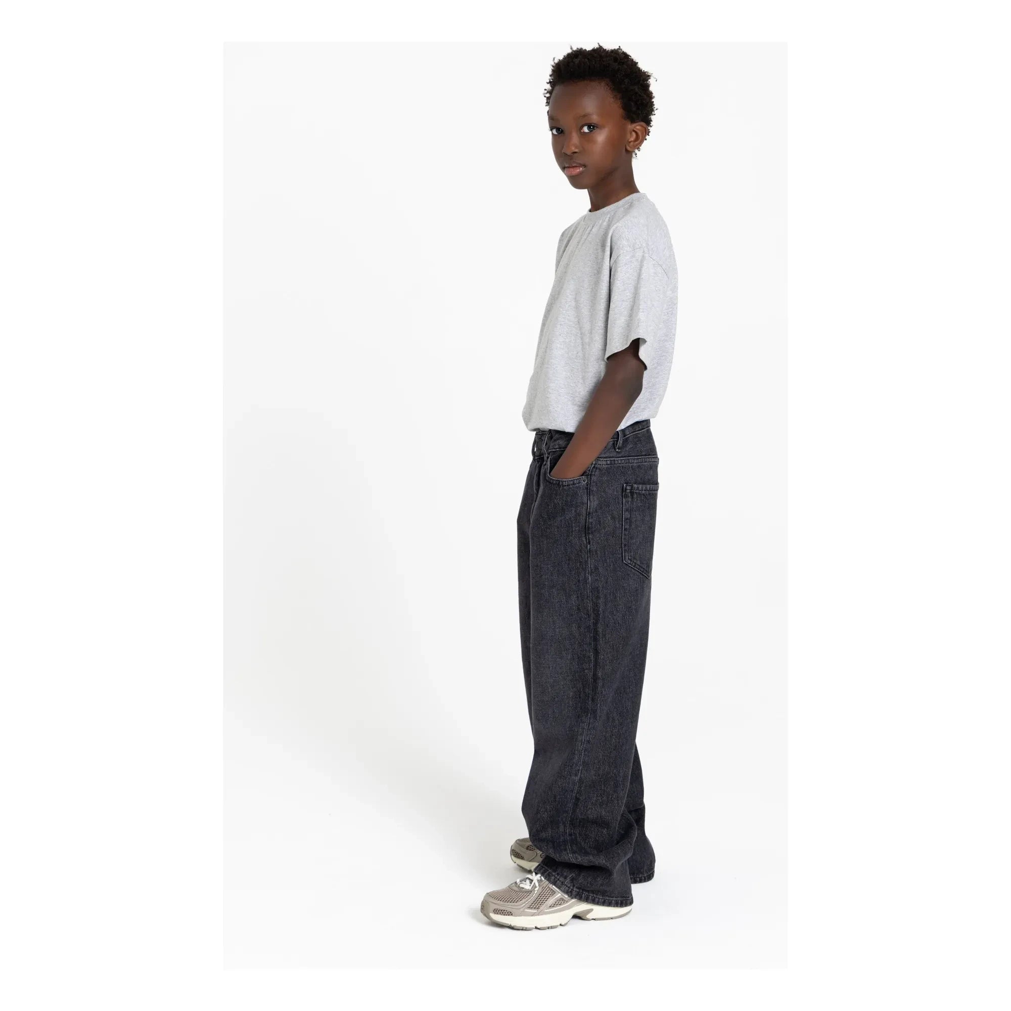 Finger in the nose - Jean Large Rodeo | Negro