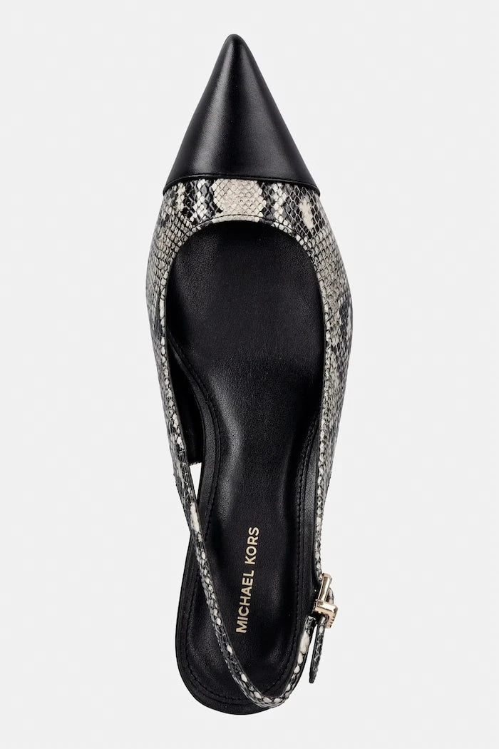 Zapatos de tacón Amara Toe Cap Sling Pump de cuero de MICHAEL Michael Kors