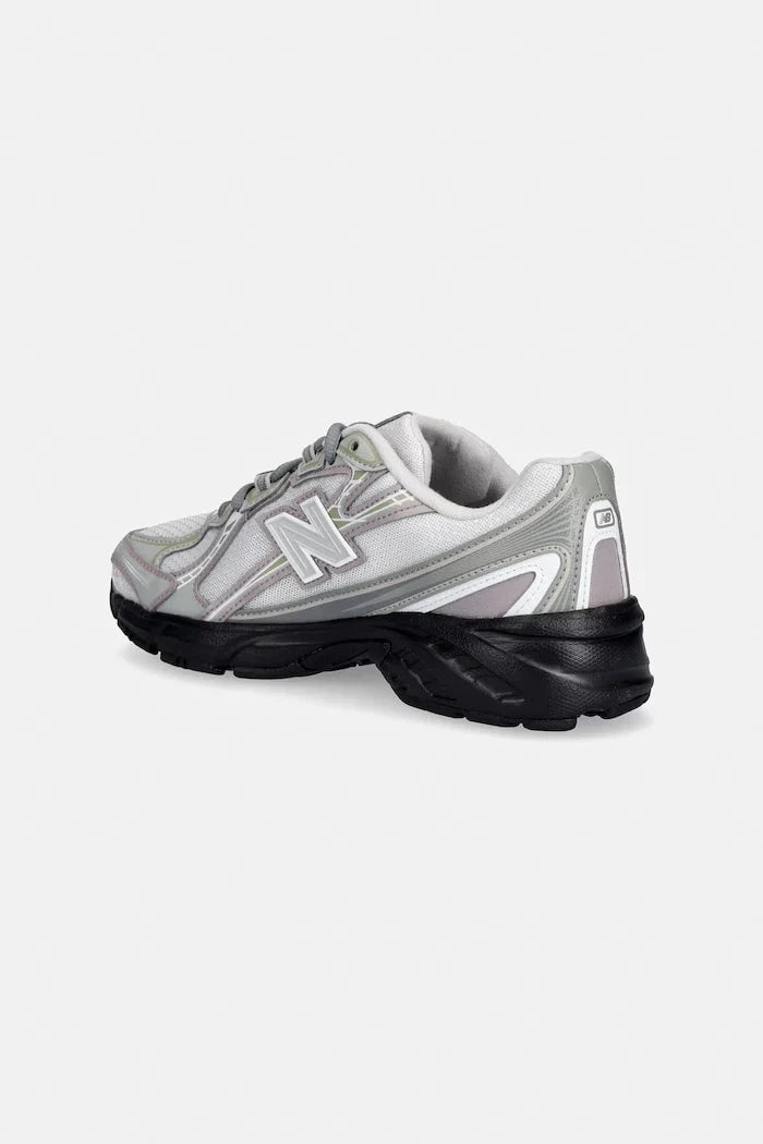 New Balance 740 para niños