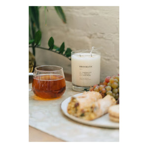 Brooklyn Candle Studio - Vela Escapist Brooklyn - 370 g