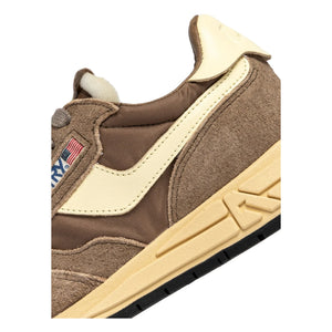 Autry - Zapatillas Reelwind Low Sweden | Marrón