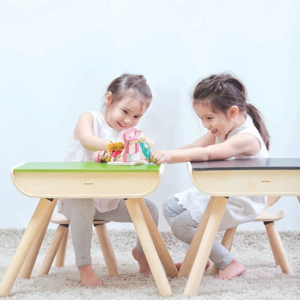 Plan Toys - Mesa Infantil - Pizarra de Tiza