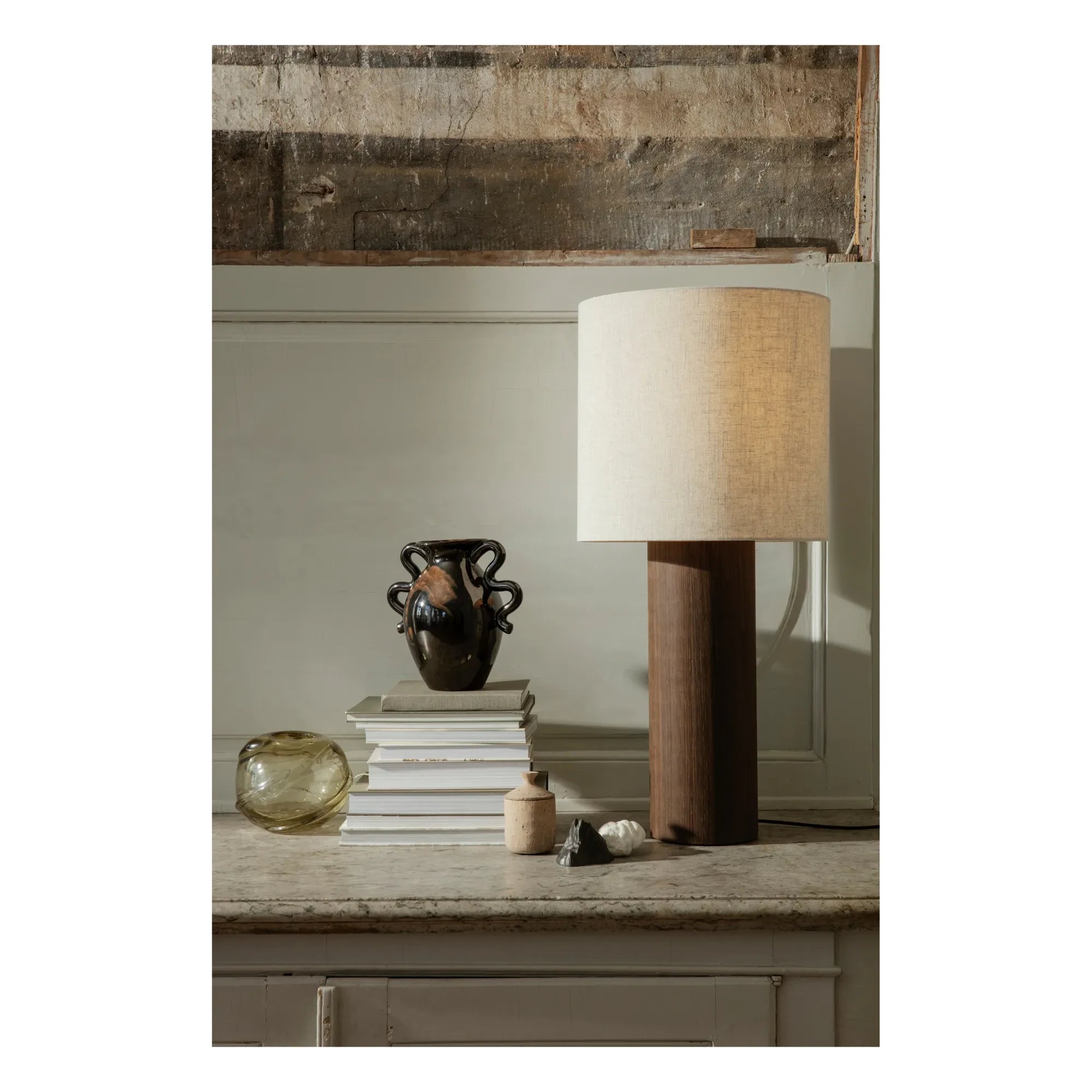 Ferm Living - Base de lámpara Post - Madera FSC | Roble ahumado