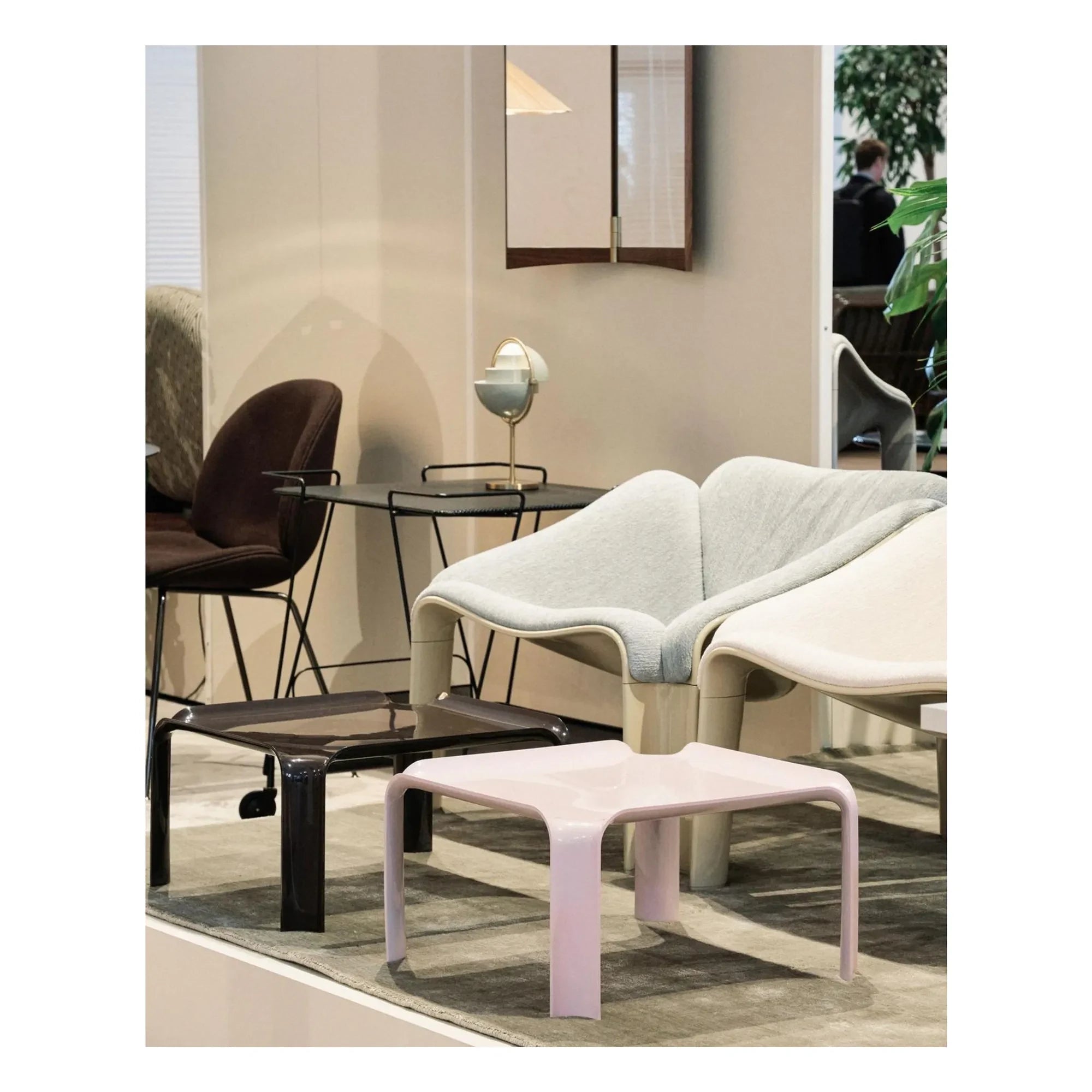 Gubi - Mesa de centro T877, Pierre Paulin | Lila