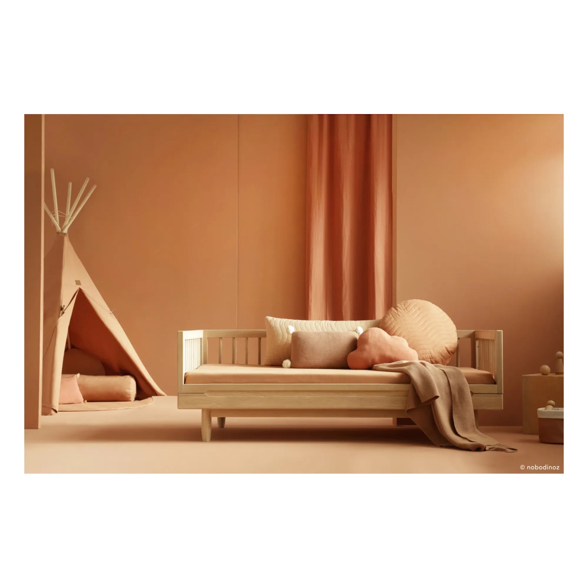 Nobodinoz - Cama Pure Junior 70x140 cm | Roble