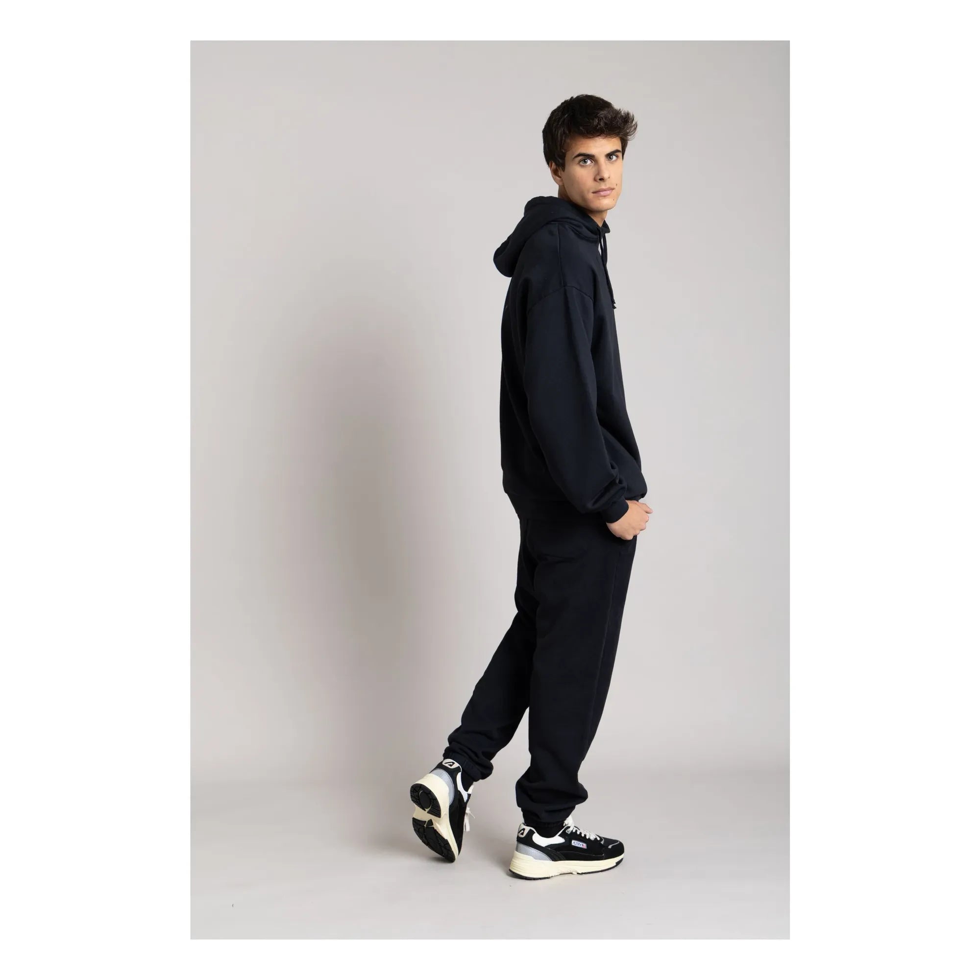 Smallable Hombre - Pantalón Jogger Shuffle de Algodón Orgánico | Negro