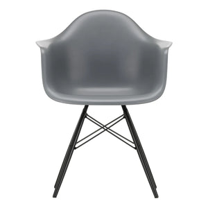 Vitra - Silla DAW - base de arce - Charles y Ray Eames | Granito