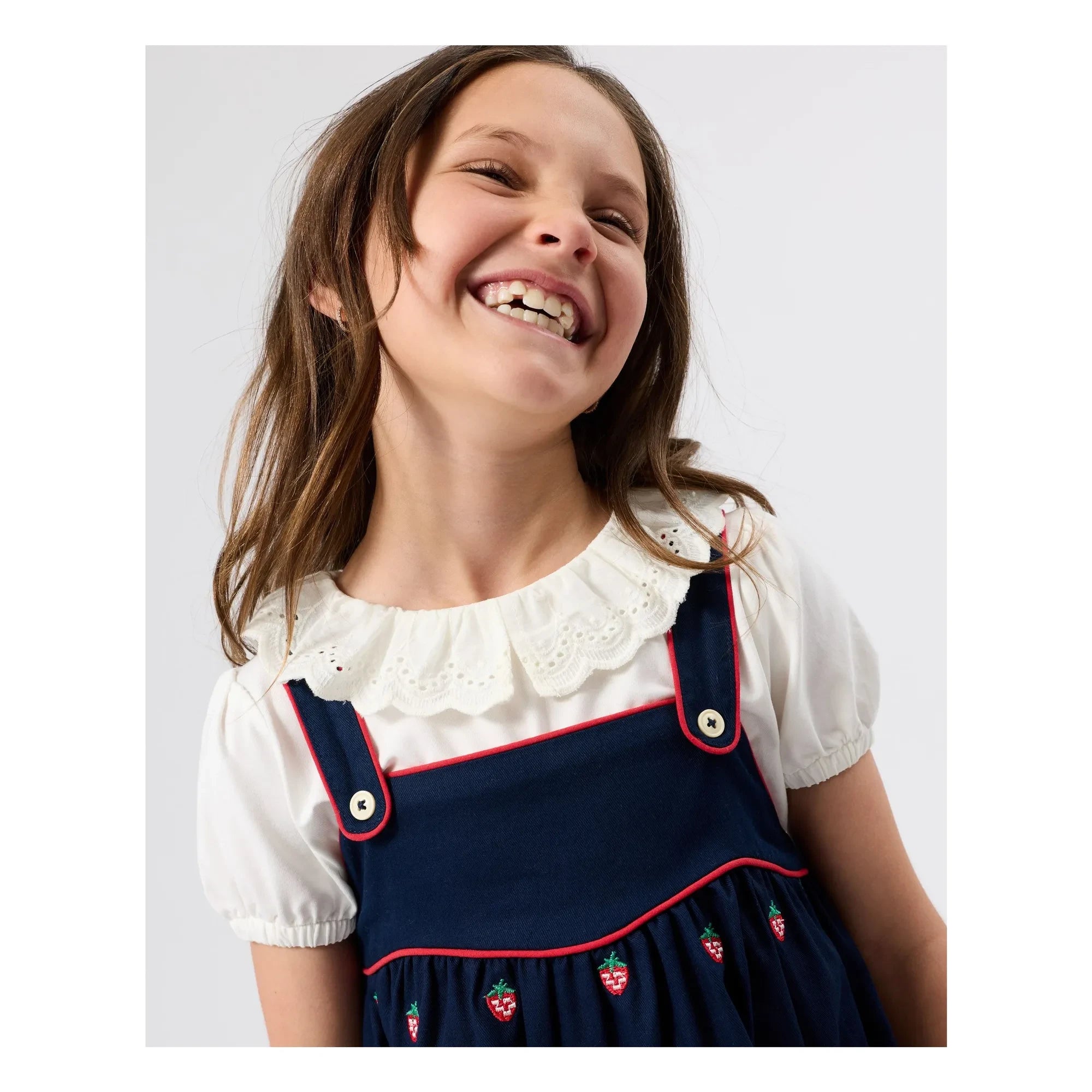Goldie + Ace - Camiseta con cuello con volantes | Blanco