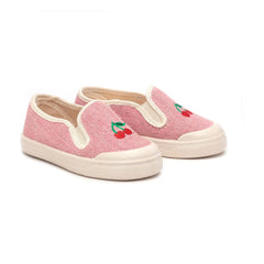 Pèpè - Sin cordones con bordado de cerezas sobre camisetas rosas
