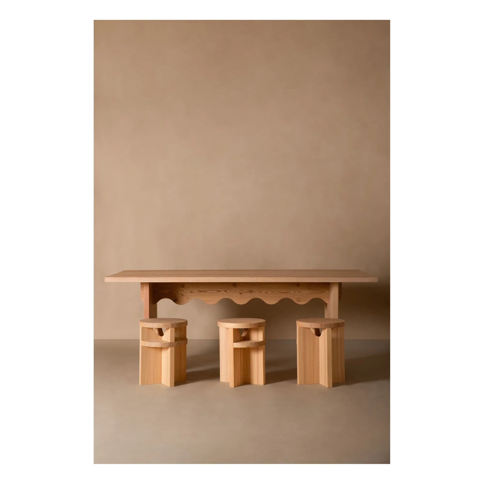 Schneid Studio - Tami Pine Tabure