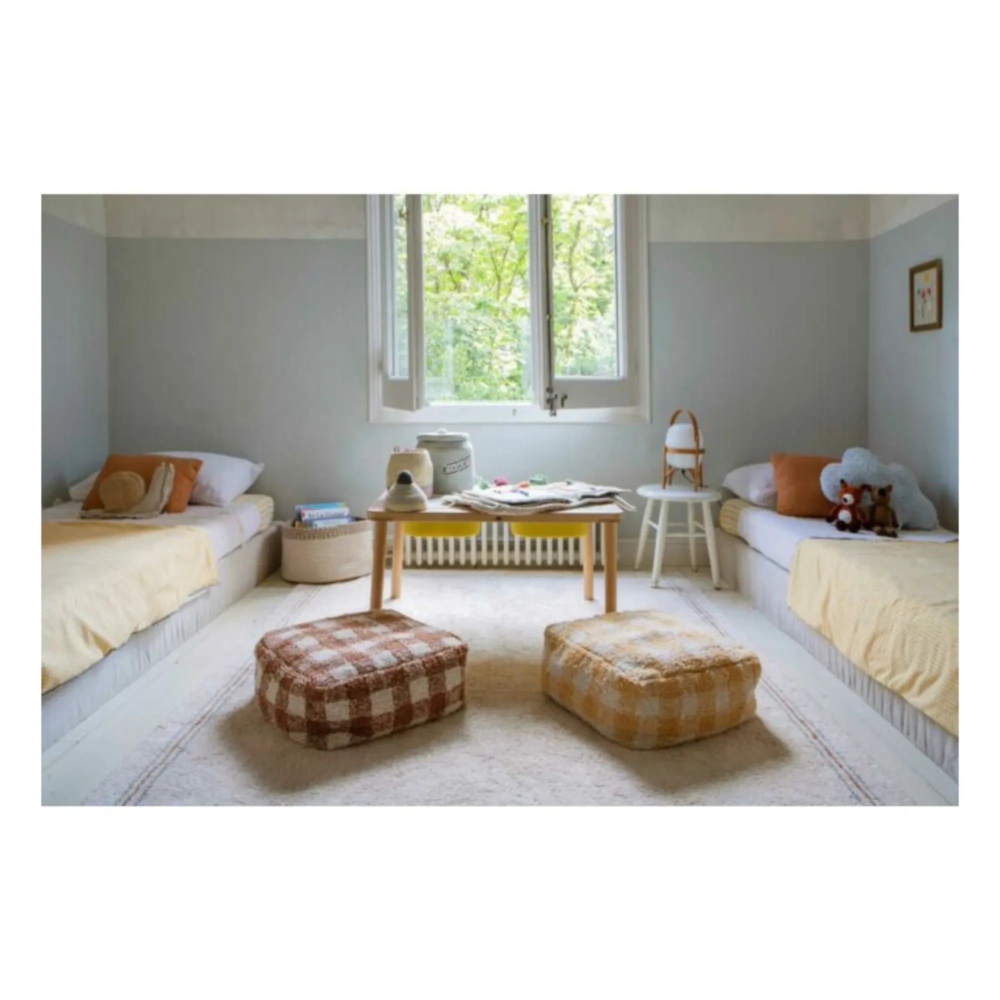 Lorena Canals - Puf Vichy | Toffee