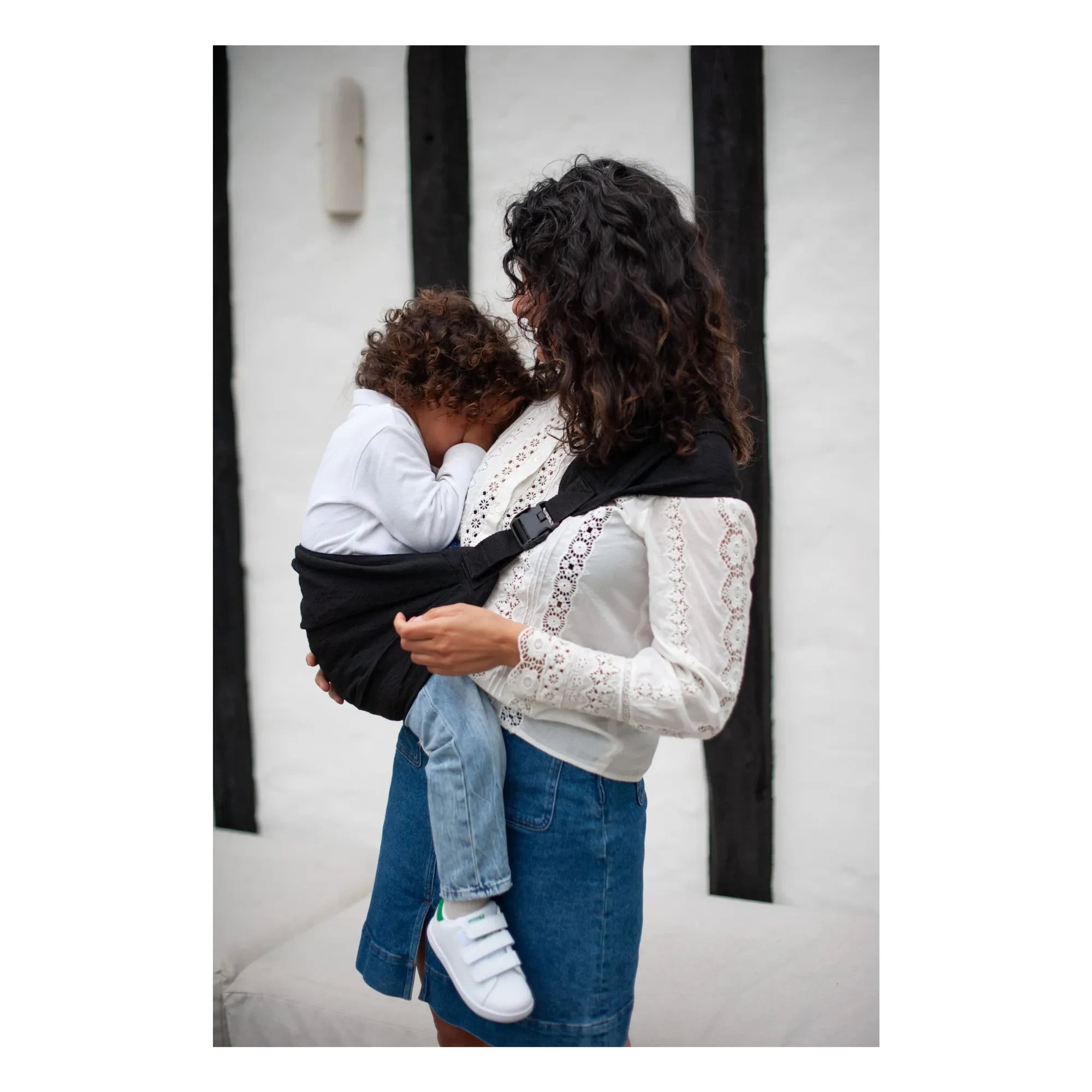 Mama Hangs - Mochila portabebés Carry &amp; Walk | Negro