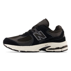 New Balance - Zapatillas con Cordones 2002 | Negro mate