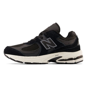 New Balance - Zapatillas con Cordones 2002 | Negro mate