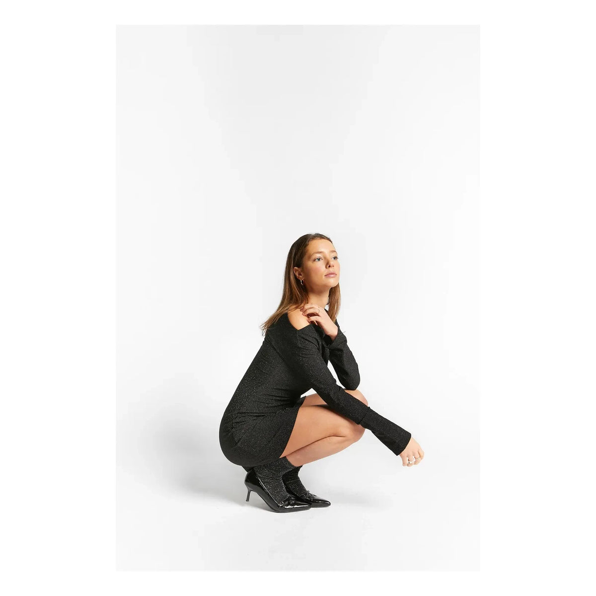 Indee - Vestido Cruzado Asimétrico | Negro