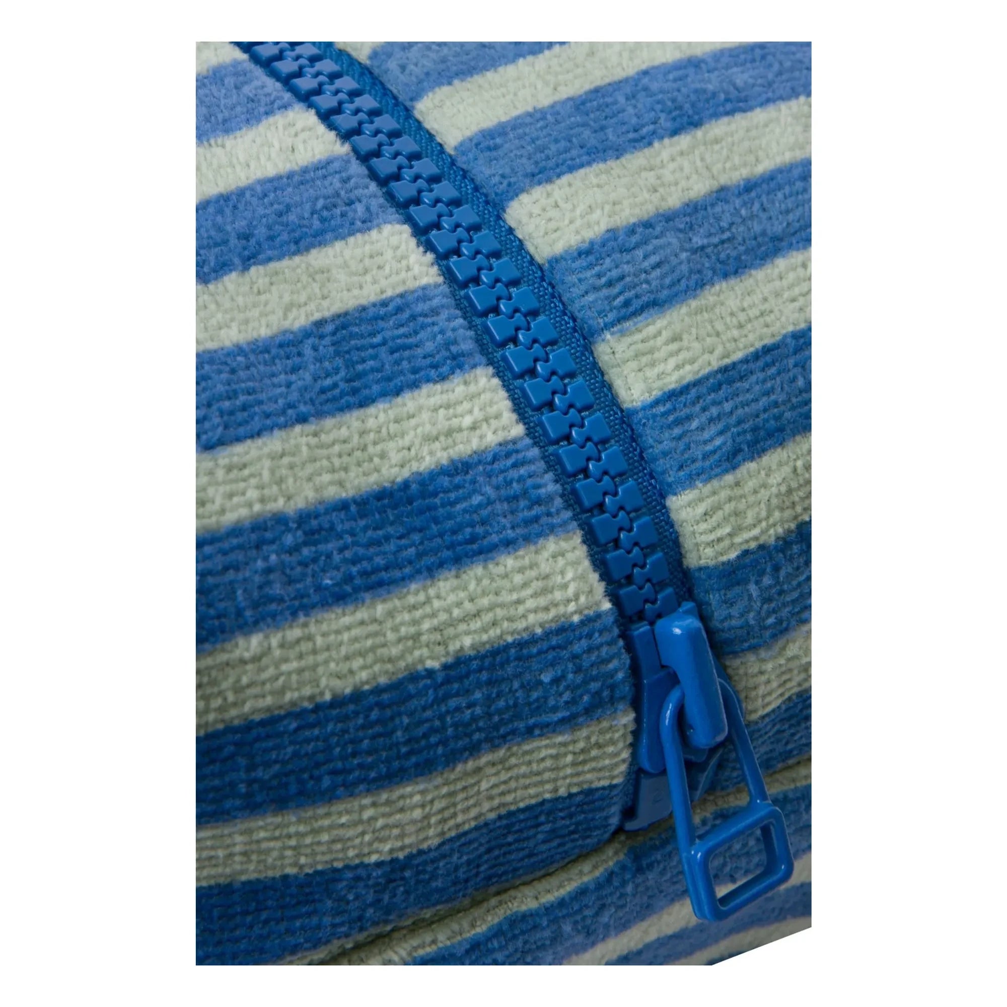 Jera Mini - Estuche de toalla verde con rayas de agua