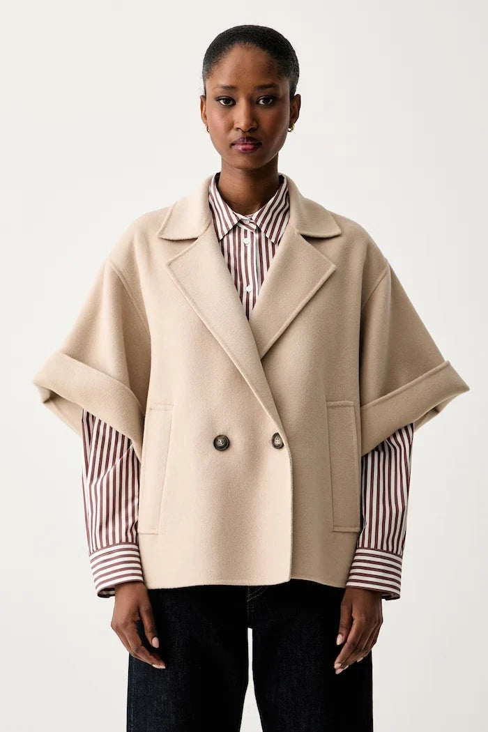 Abrigo de lana corto para mujer Weekend Max Mara WKDNEO