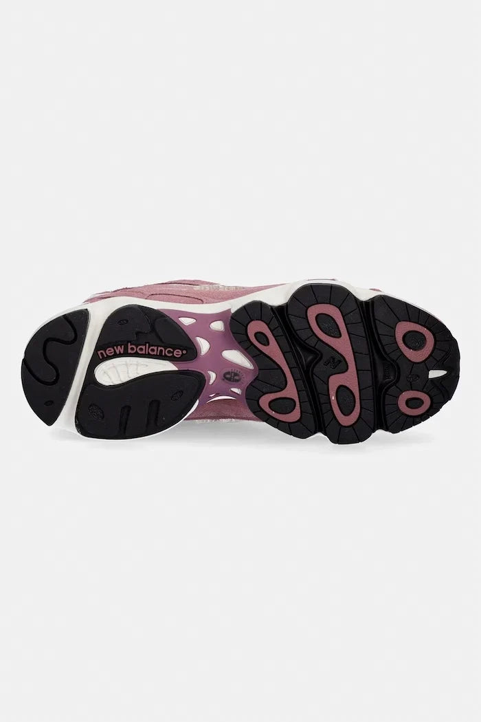 Zapatillas de ante New Balance 1000 para mujer