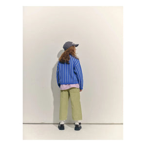 Main Story - Sudadera con cuello de pico de algodón orgánico a rayas | Azul eléctrico