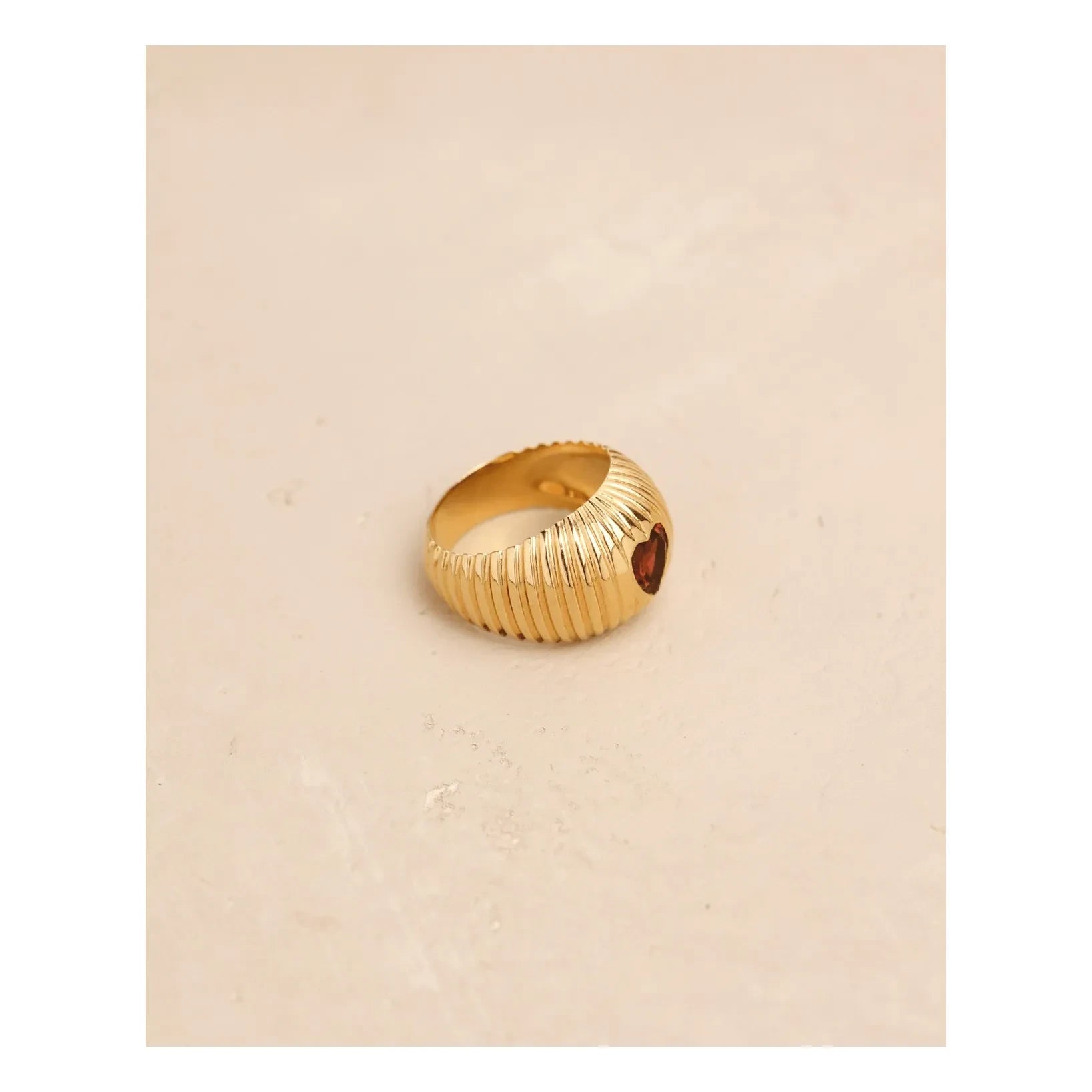 Tityaravy - Anillo Granate Prema | Granate