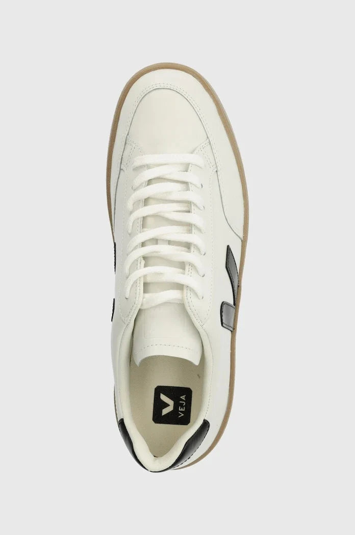 Zapatillas de piel Veja V-12