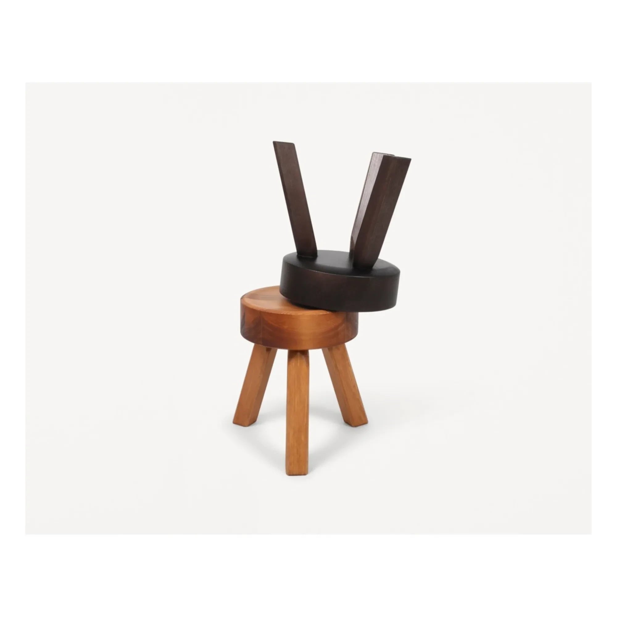 Frama - Tabure AML Pino | Madera Oscura