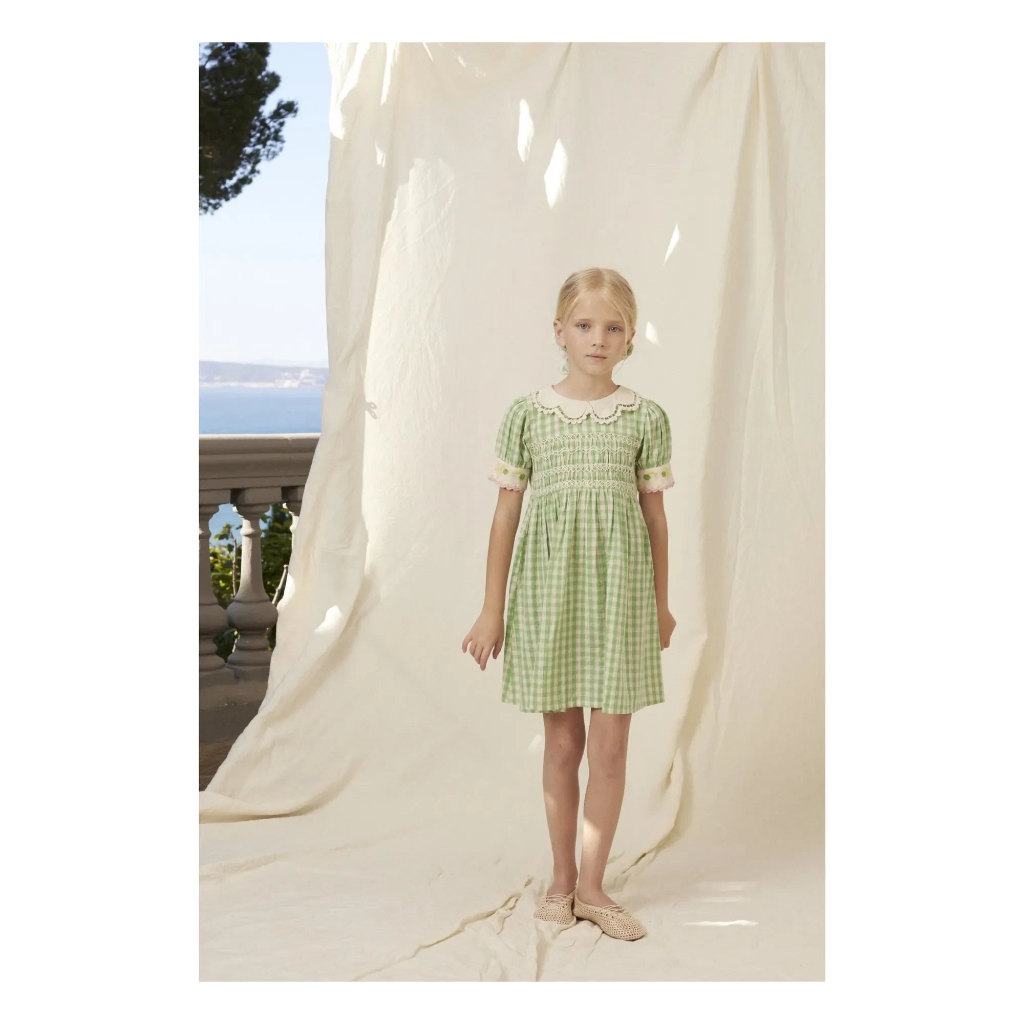 Bebe Organic - Vestido de nido de abeja Tilia Squares | Verde pálido