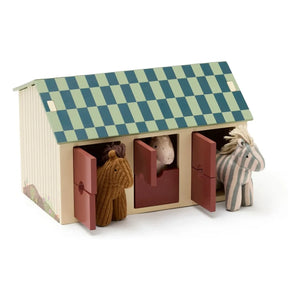 Kid's Concept - Estable con caballos