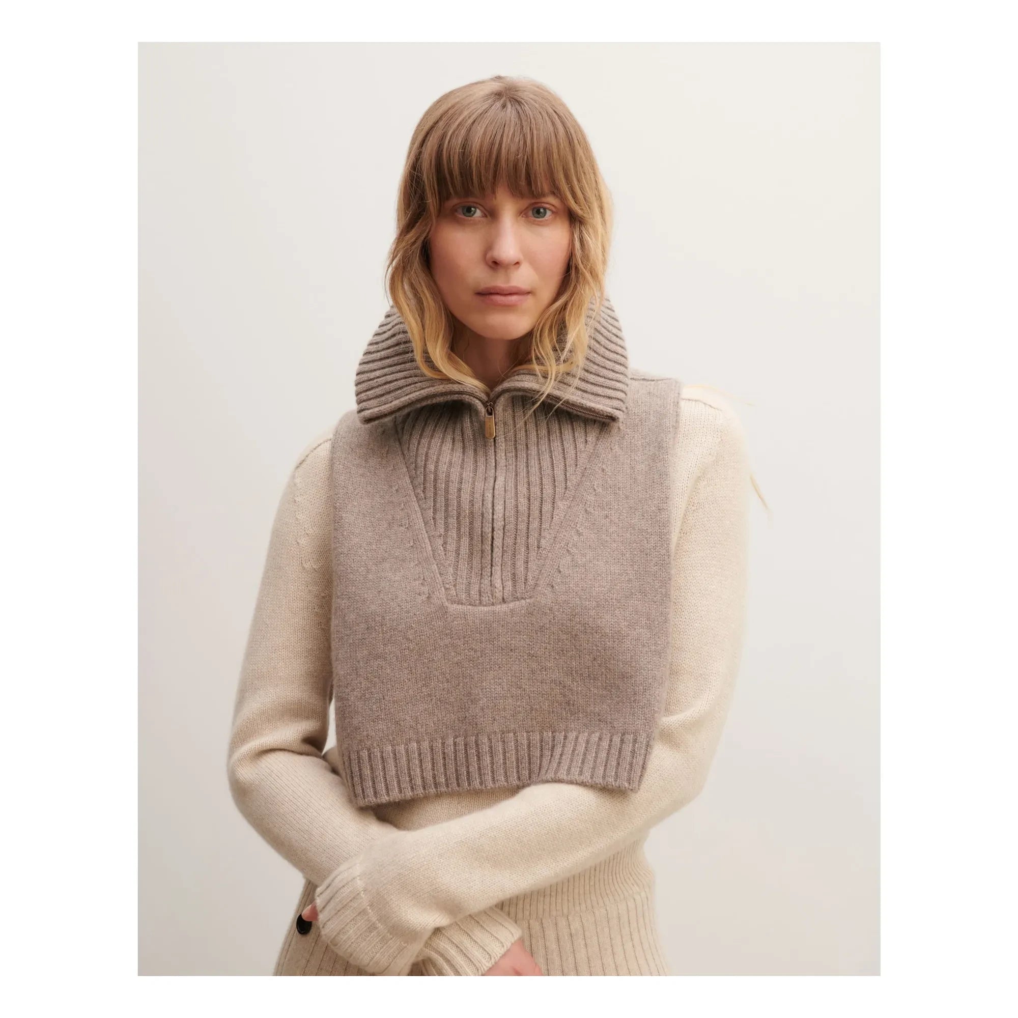 Bompard - Babero de cachemira con cuello camionero | Beige