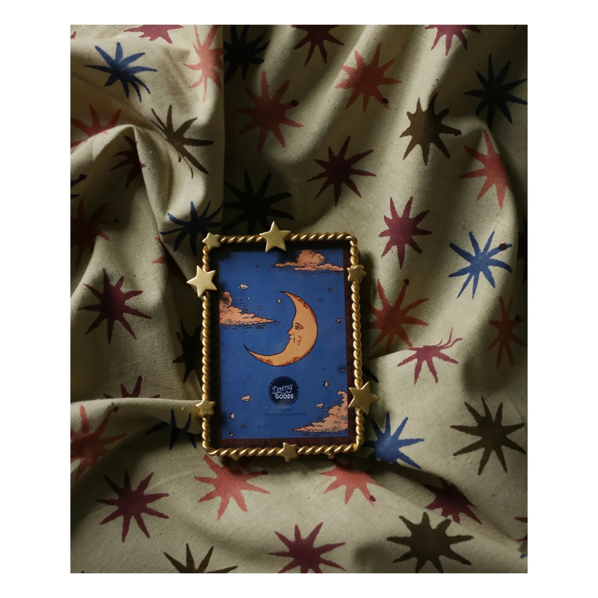 Doing Goods - Marco de latón Luna Star | Oro