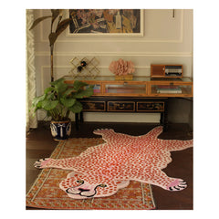 Doing Goods - Alfombra de lana rosa con estampado de leopardo | Rosa