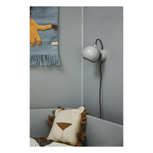 Aplique de pared "Ball" de Frandsen, Benny Frandsen | Verde Menta