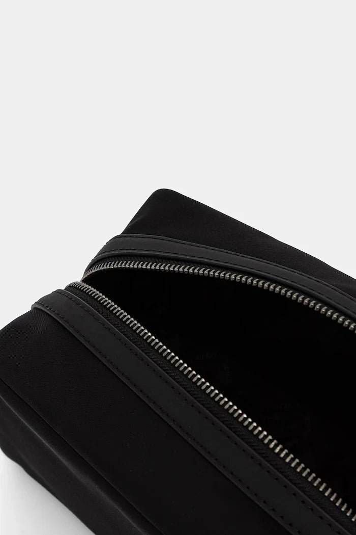 Neceser Michael Kors Brooklyn para hombre