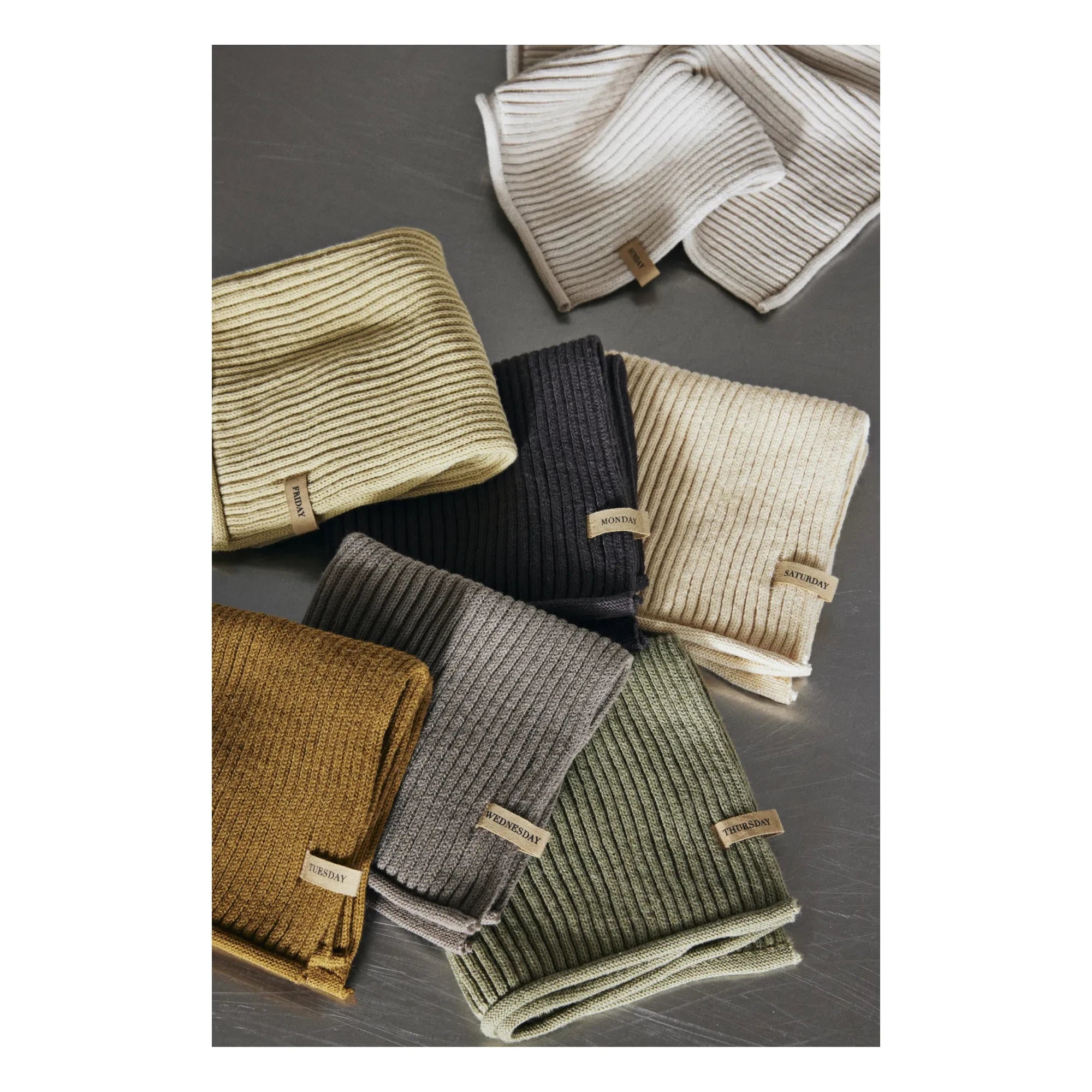 Ferm Living - Toallas de mano semanales - Juego de 7