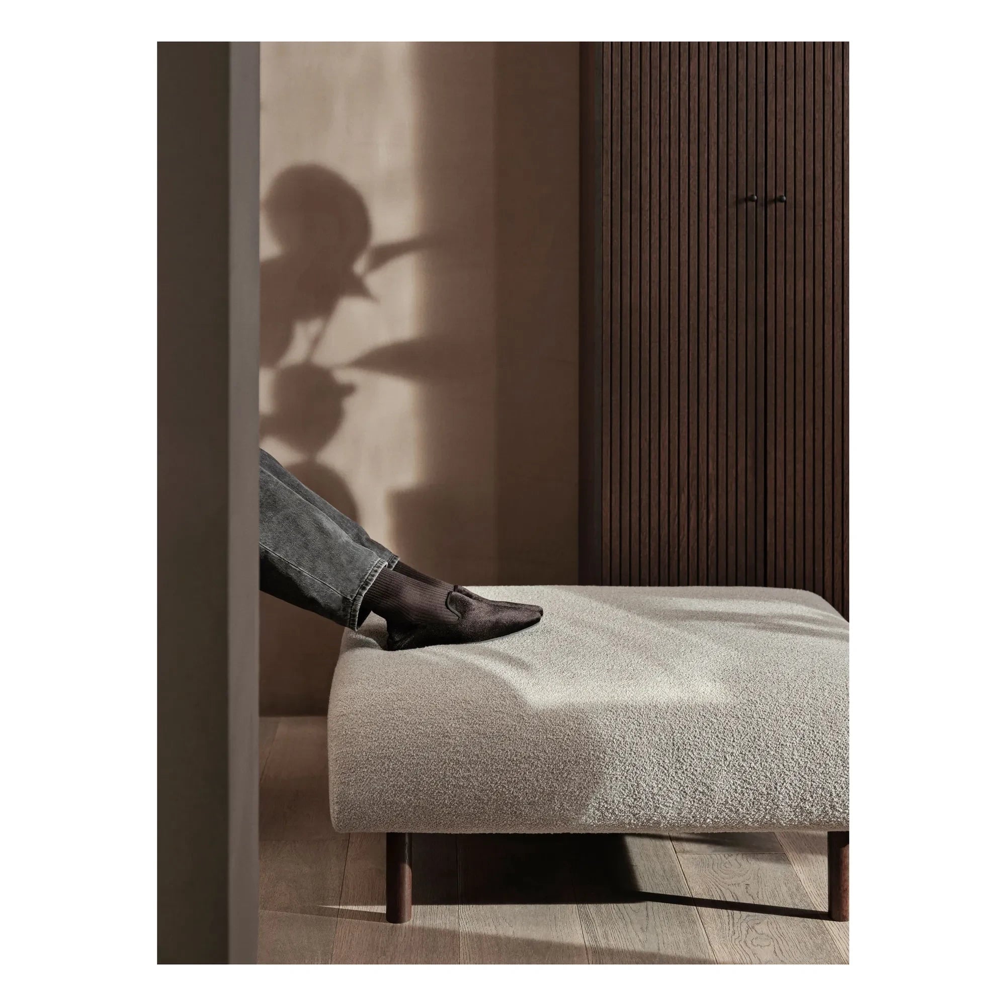 Ferm Living - Módulo de asiento curvado y puf Dase | Beige