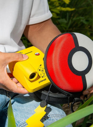 Polaroid - Funda de Cámara Polaroid Go x Pokémon - Edición Poké Ball | Roja