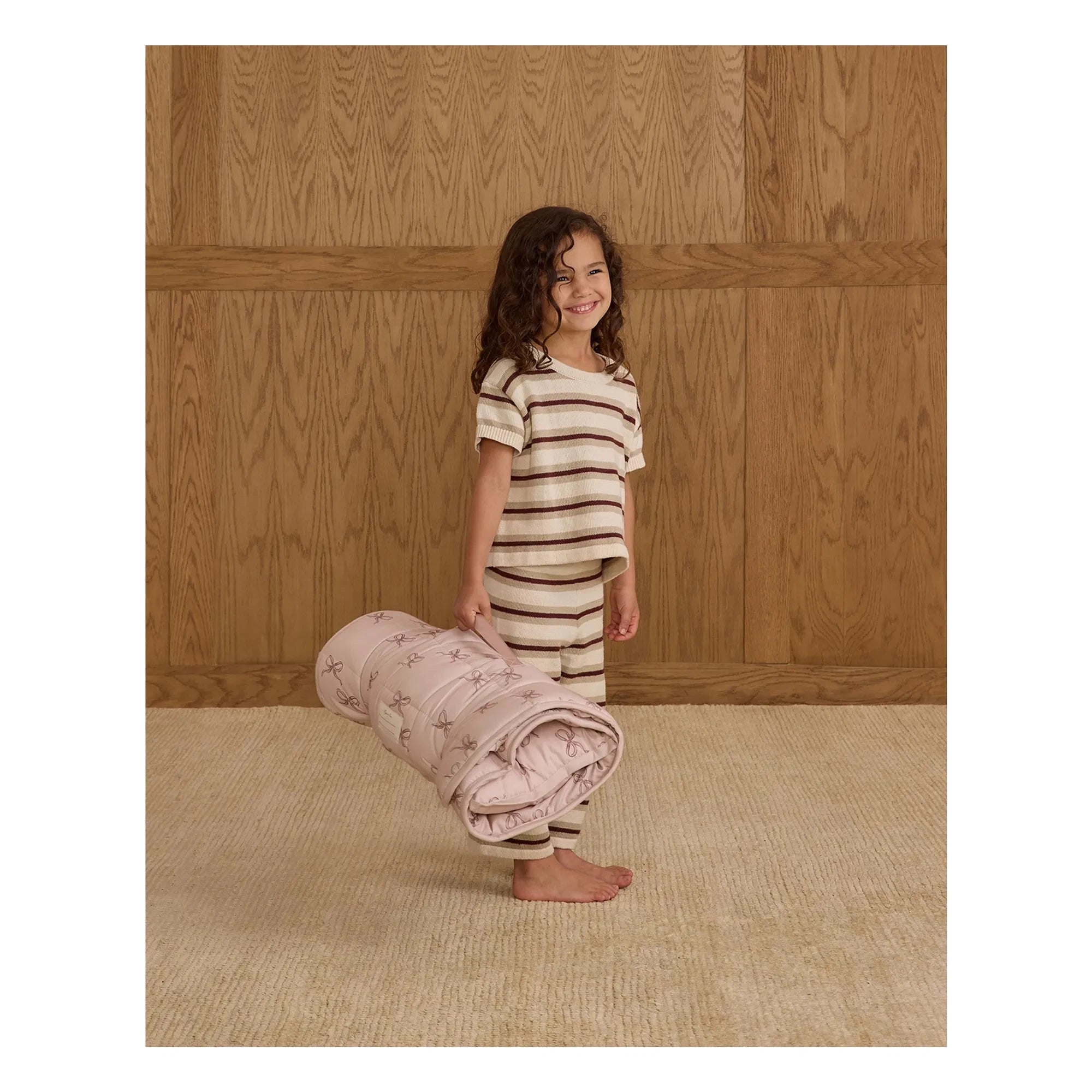 Rylee + Cru - Camiseta de malla crop top | Piedra