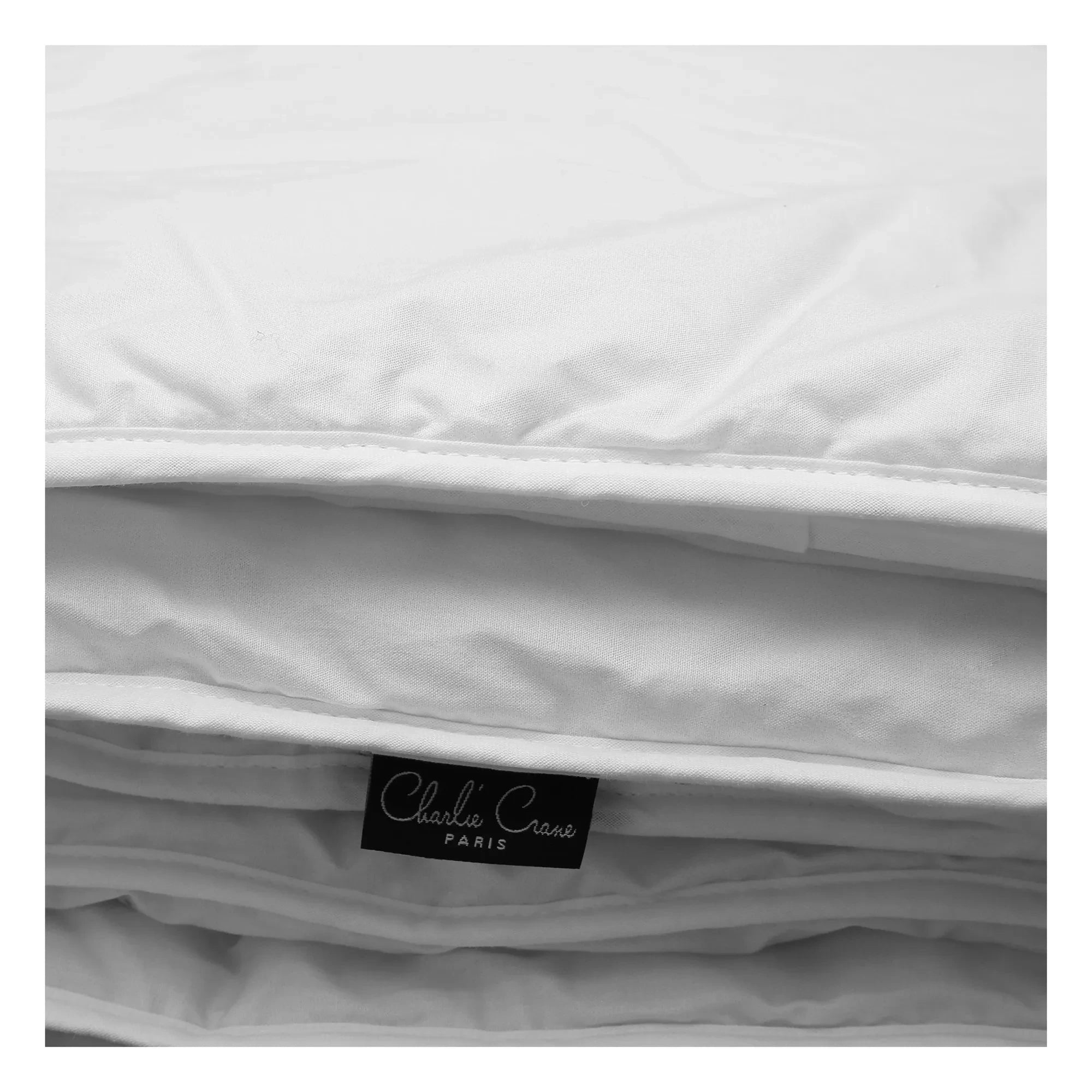 Charlie Crane - Edredón y set de almohada Doli | Leche