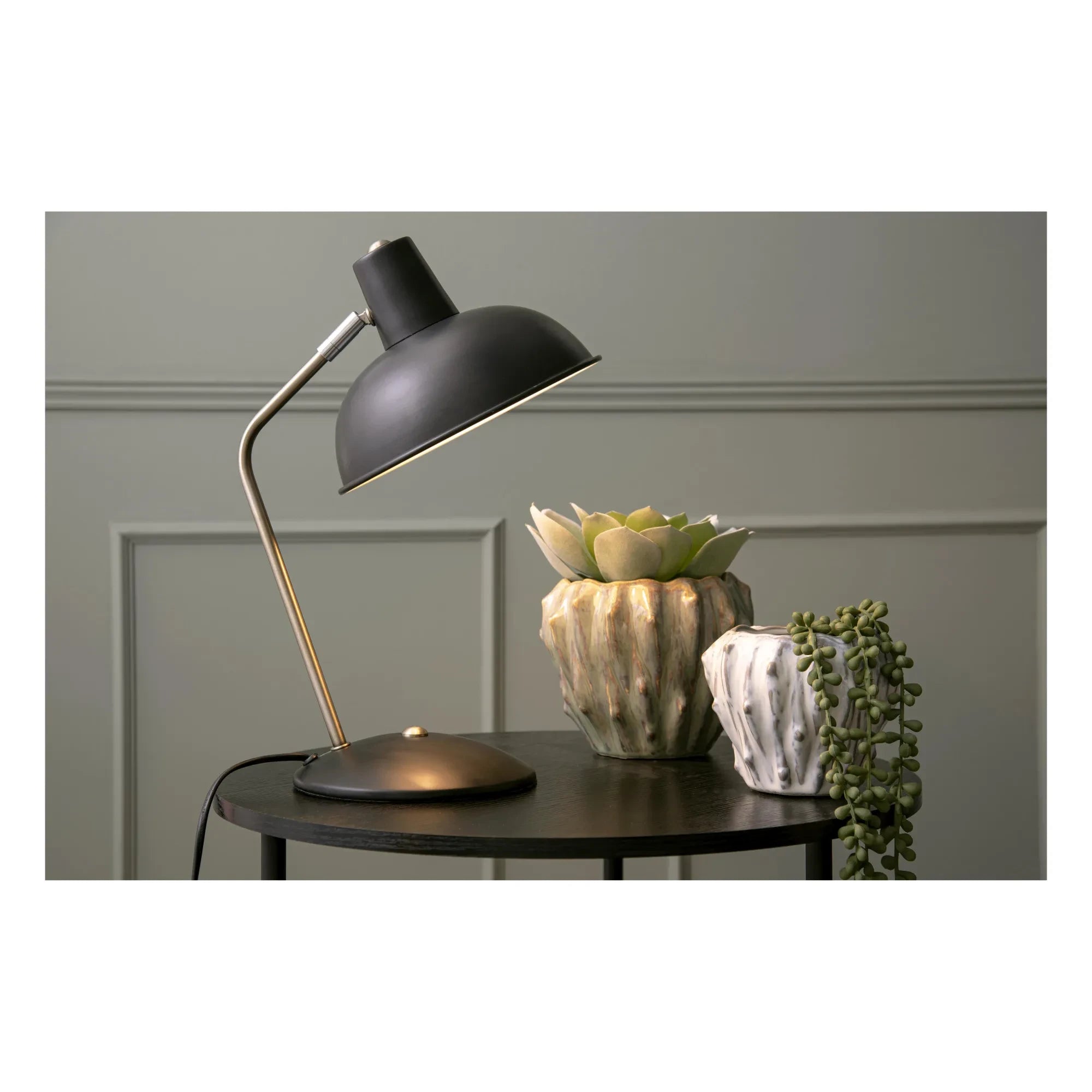 Present Time - Lámpara de mesa Hood | Negro