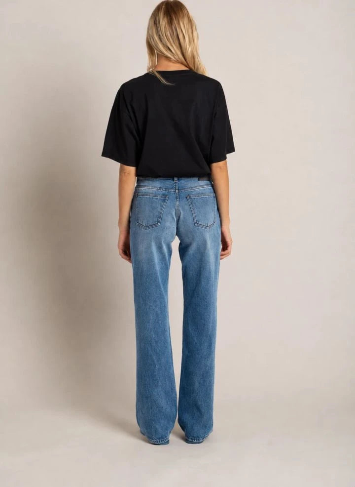 Smallable Woman - Jean Victoria | Azul