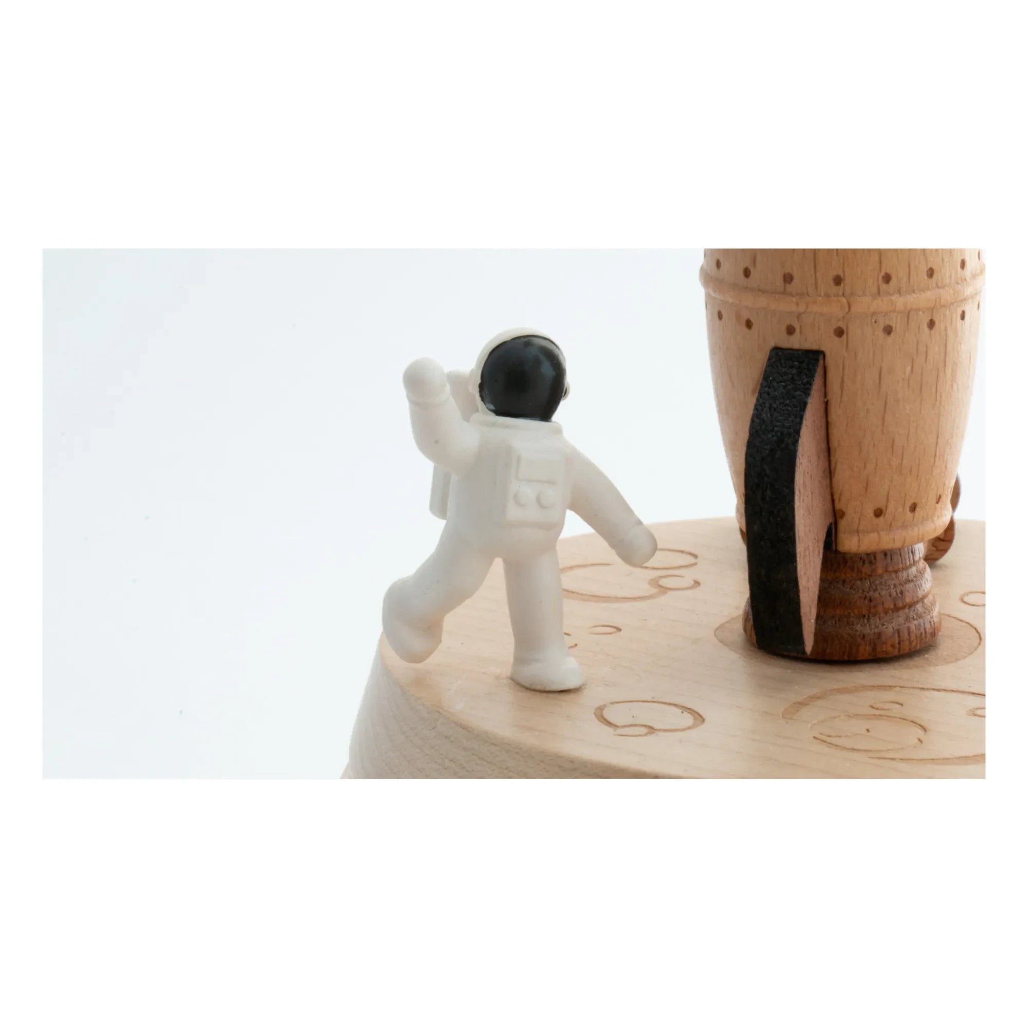 Wooderful life - Caja de Música de Madera Explorador Espacial