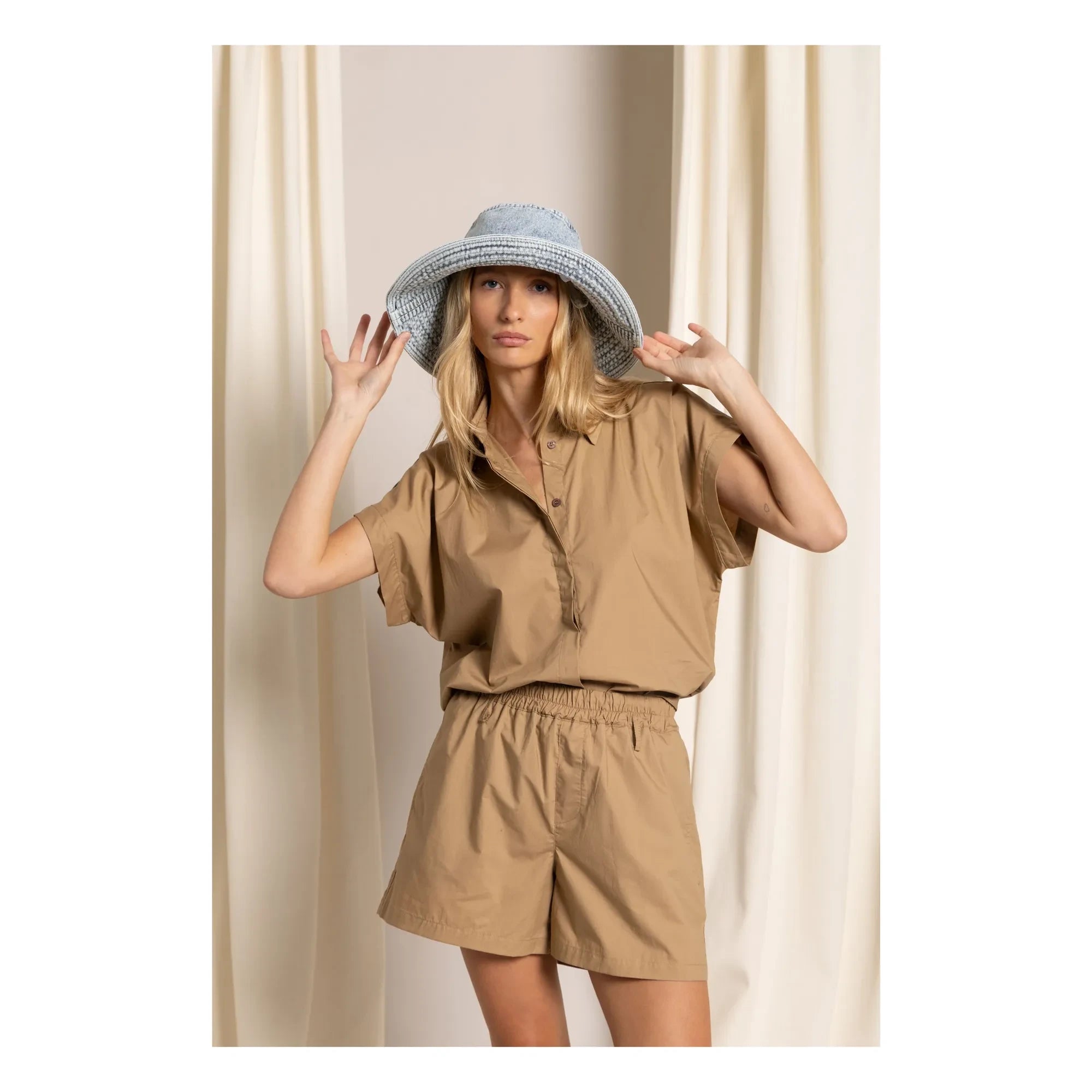 Smallable Mujer - Camisa Crop Bella | Marrón helado