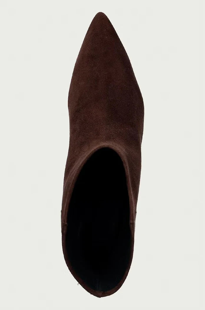 Botines de mujer Weekend Max Mara de ante con tacón bajo