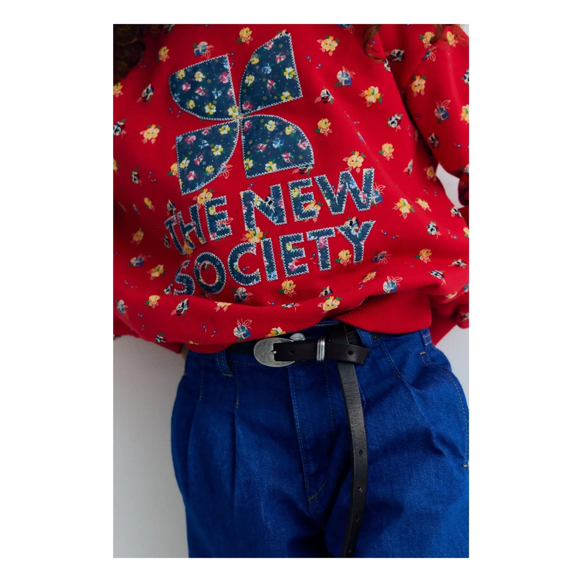 the new society - Jean Tulip | Azul oscuro