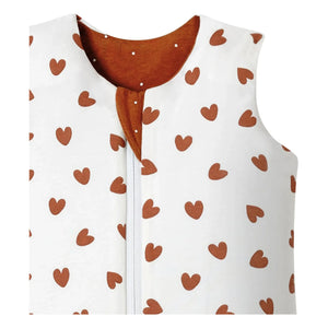 Les Petites Billes - Saco de dormir reversible y multitemporada con corazones | Terracota