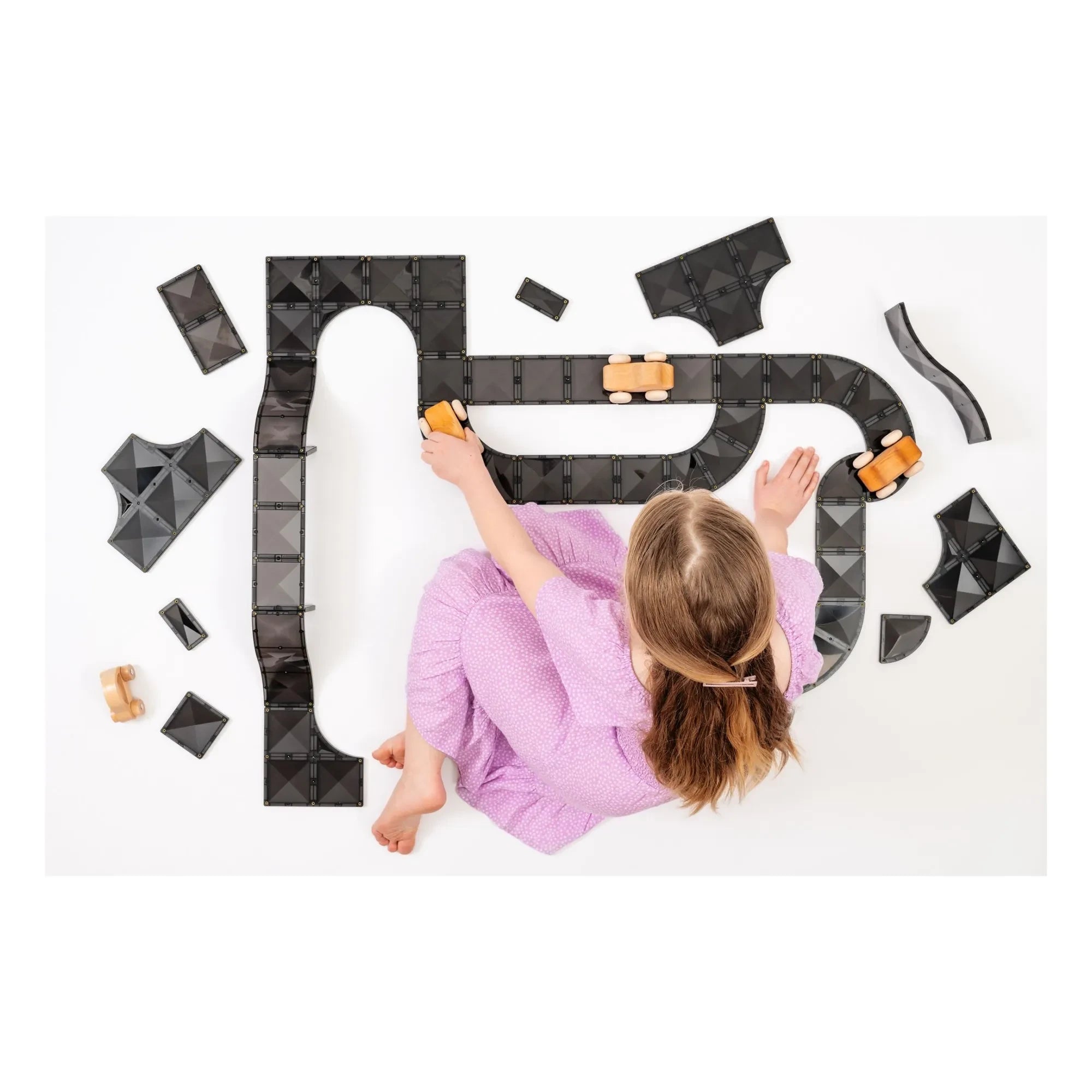 Connetix - Pack creativo de carreteras - 48 piezas | Negro